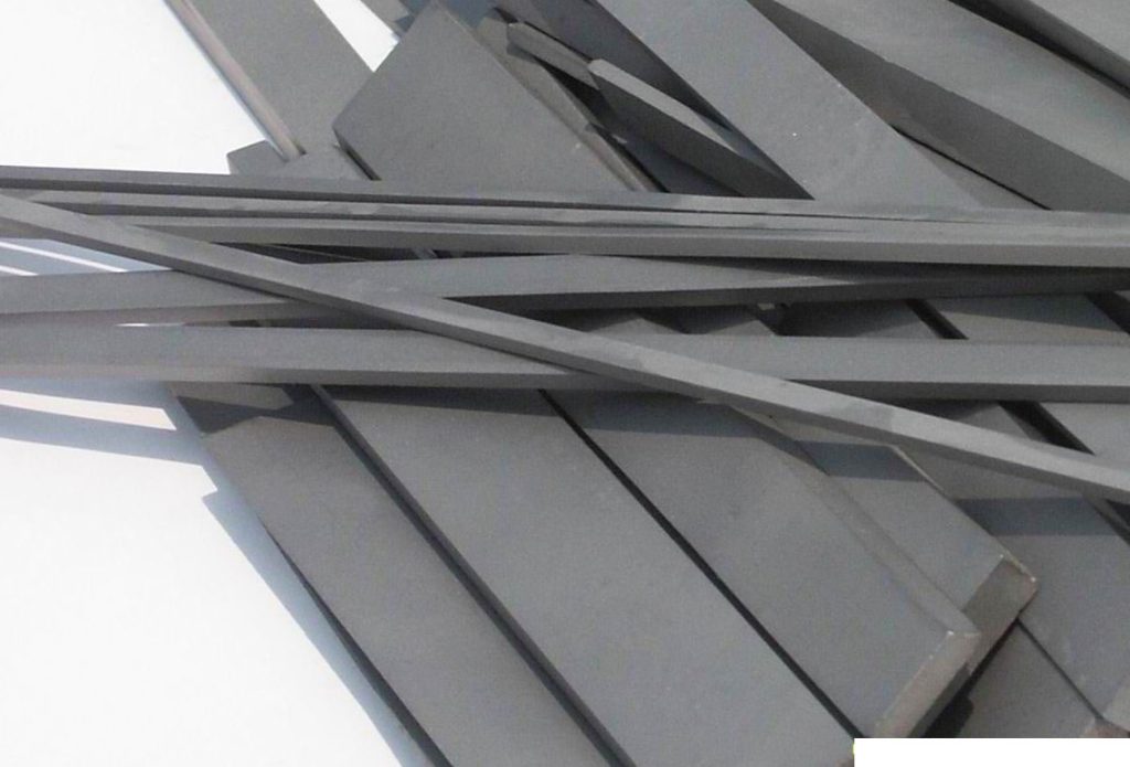 Tungsten carbide plates